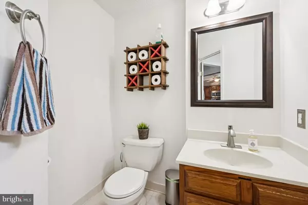 Glassboro, NJ 08028,102 HETTON CT