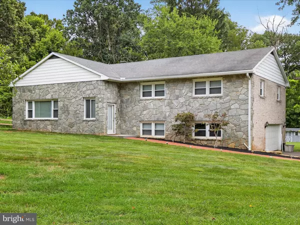 Lancaster, PA 17601,2010 LANDIS VALLEY RD