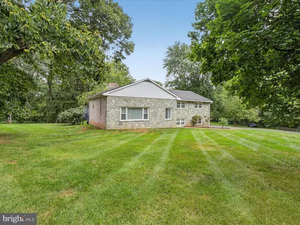 Lancaster, PA 17601,2010 LANDIS VALLEY RD