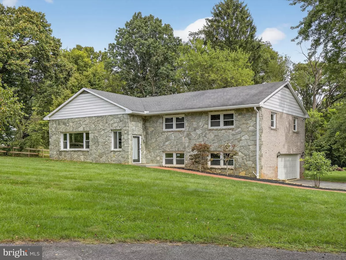 Lancaster, PA 17601,2010 LANDIS VALLEY RD