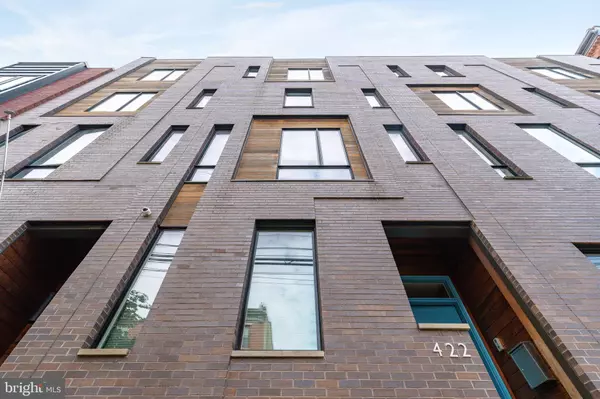 Philadelphia, PA 19123,422 FAIRMOUNT AVE