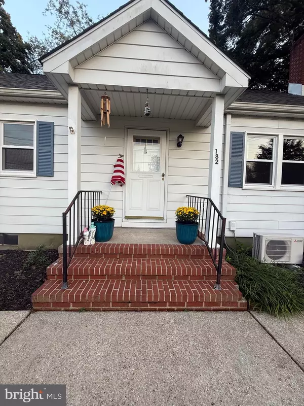 Bridgeton, NJ 08302,182 W PARK DR