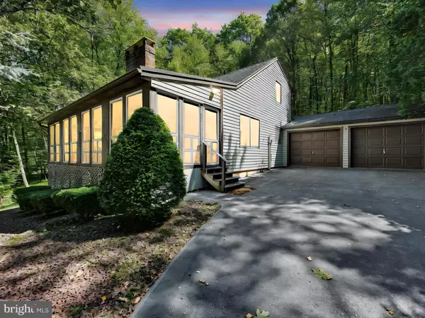 New Ringgold, PA 17960,507 WHITETAIL CIR