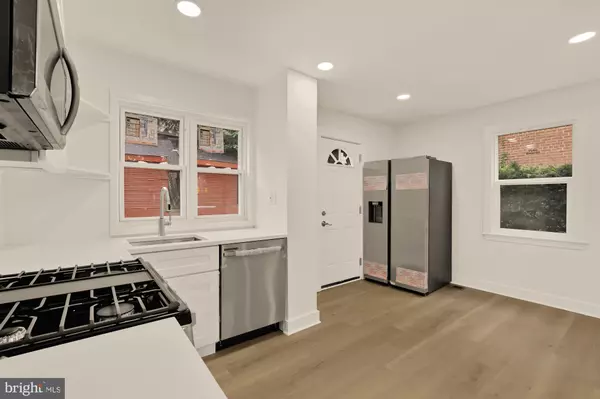 Washington, DC 20019,4620 B ST SE