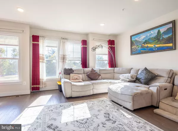 Germantown, MD 20874,20327 CENTURY BLVD