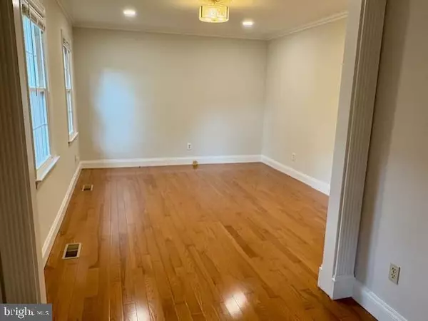 Herndon, VA 20171,12834 TEWKSBURY DR