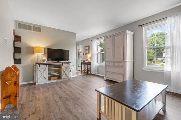 Sicklerville, NJ 08081,14 MILL CT