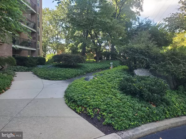 Reading, PA 19607,1375 PERSHING BLVD #810
