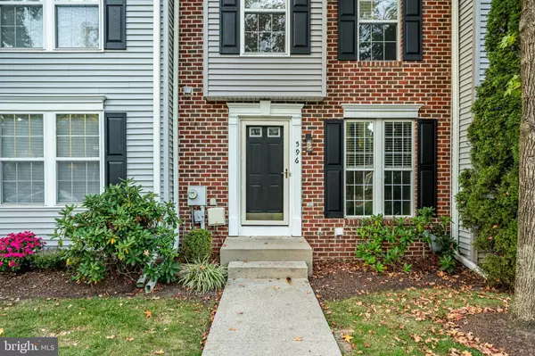 West Chester, PA 19380,596 COACH HILL CT #C
