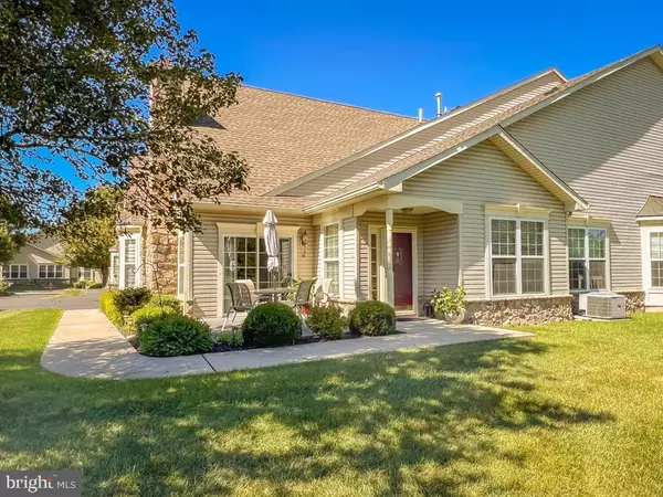 Langhorne, PA 19047,141 SHADY BROOK DR #107