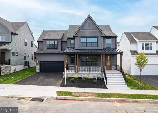 886 FENTON AVE, Lancaster, PA 17601