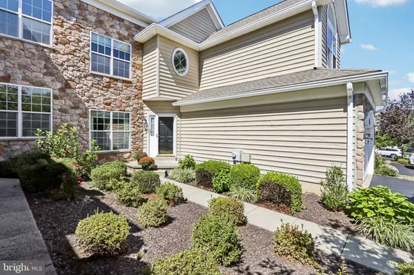 Malvern, PA 19355,15 OAKBROOK CT