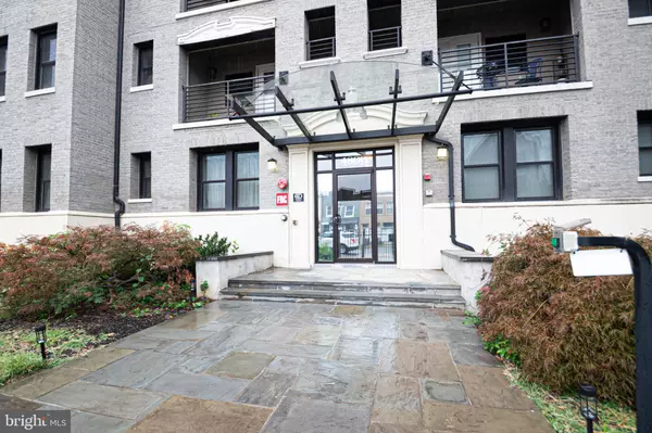 Washington, DC 20011,4800 GEORGIA AVE NW #204