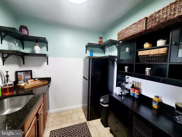 Arlington, VA 22209,1121 ARLINGTON BLVD #928