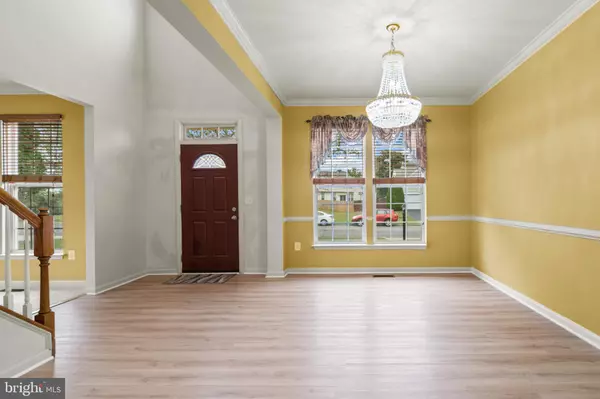 Woodbridge, VA 22193,15381 TINA LN