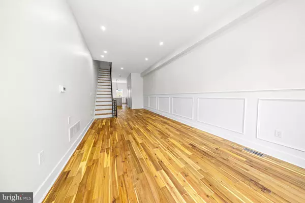 Philadelphia, PA 19125,2316 E HAZZARD ST