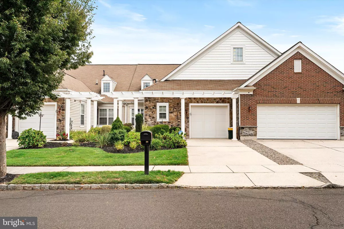 Hamilton, NJ 08690,37 FALCON CT