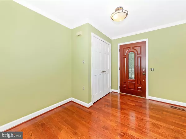 Silver Spring, MD 20901,314 CRESCENDO WAY