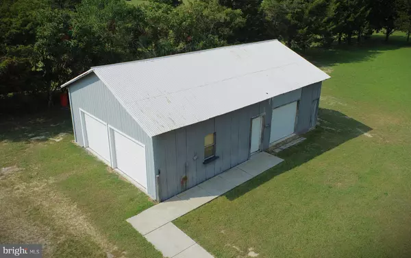 Port Norris, NJ 08349,7122 JAMES MOORE RD