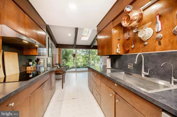 Pottstown, PA 19465,902 TEMPLE RD