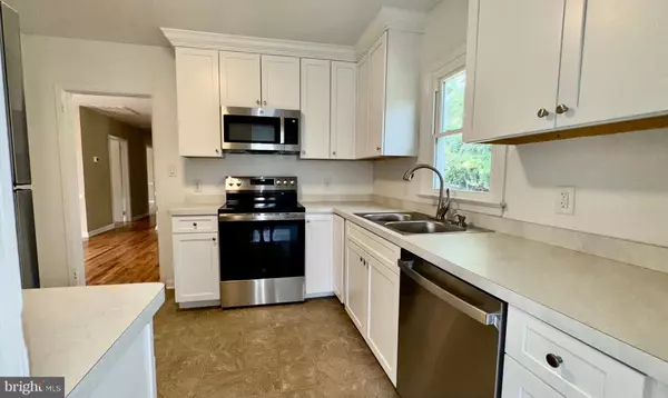 Easton, MD 21601,703 HOWARD ST