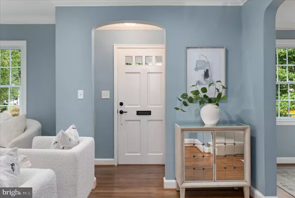 Bethesda, MD 20814,4520 N. CHELSEA LN