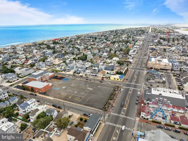 Beach Haven, NJ 08008,222 7TH ST