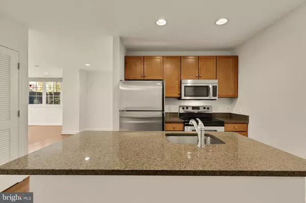 Washington, DC 20001,150 V ST NW #VL02