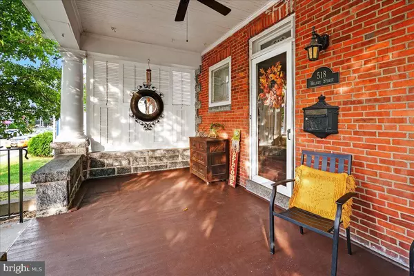 Royersford, PA 19468,518 WALNUT ST