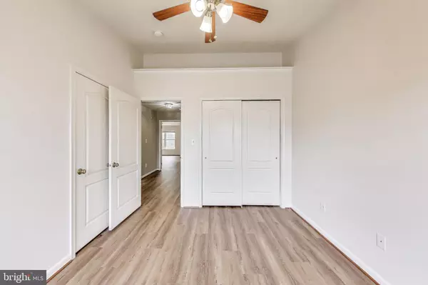 Ashburn, VA 20148,22514 AIRMONT WOODS TER