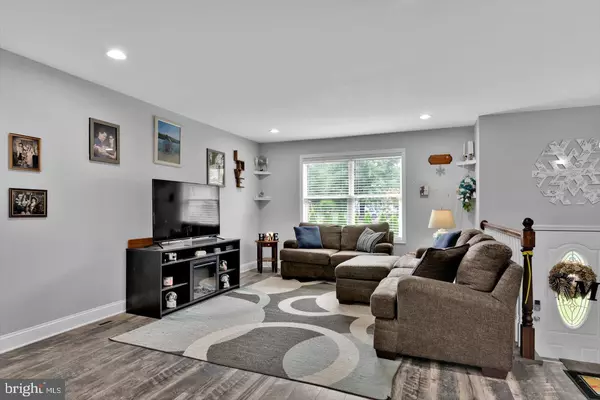 Clayton, NJ 08312,333 ERIE AVE