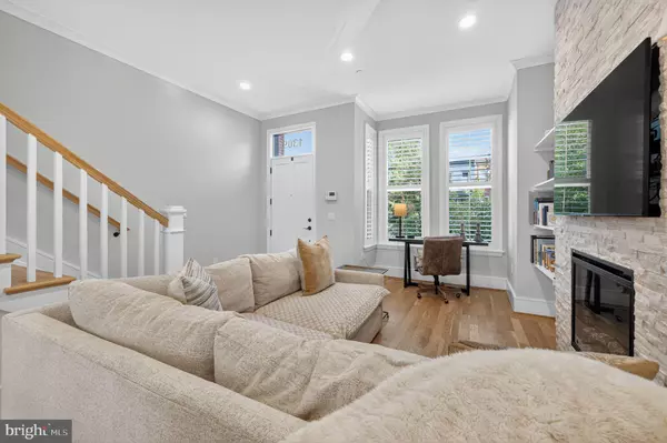 Washington, DC 20003,1309 D ST SE