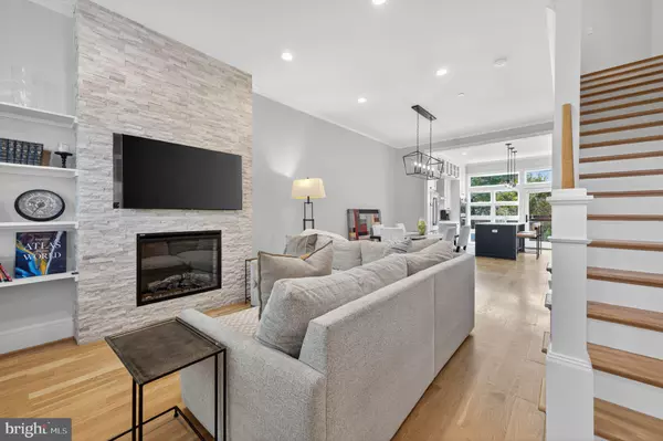 Washington, DC 20003,1309 D ST SE