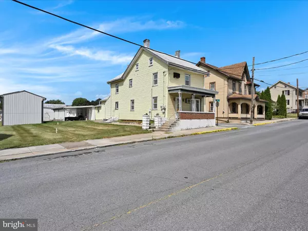 Fredericksburg, PA 17026,157 N CENTER ST