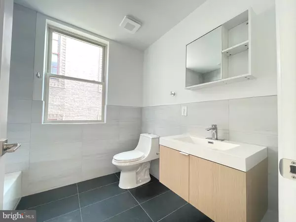 Philadelphia, PA 19111,7248 RISING SUN AVE