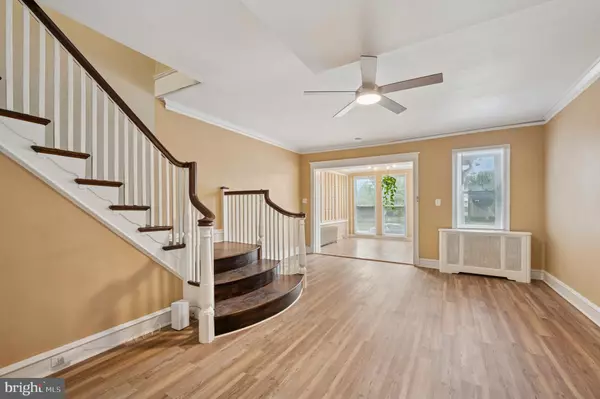 Philadelphia, PA 19131,5364 LEBANON AVE