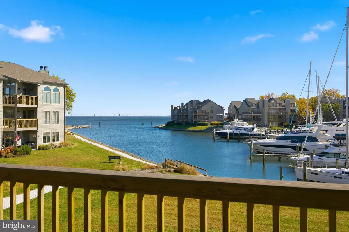 Annapolis, MD 21403,7026 CHANNEL VILLAGE CT #102