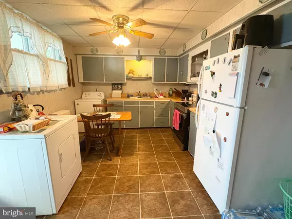 Pottsville, PA 17901,612 W BACON ST