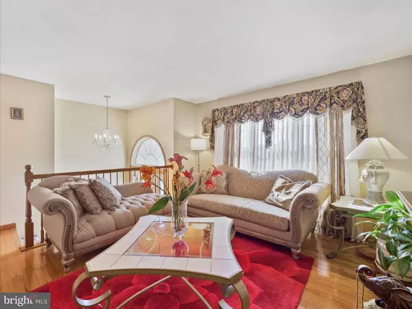 Shippensburg, PA 17257,1123 ASHTON DRIVE