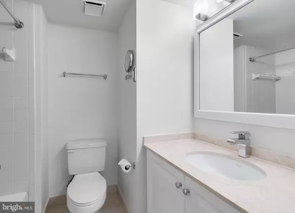 Rockville, MD 20852,10101 GROSVENOR PL #1519