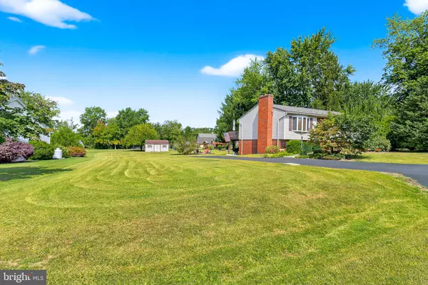 East Berlin, PA 17316,23 PLEASANTON DR