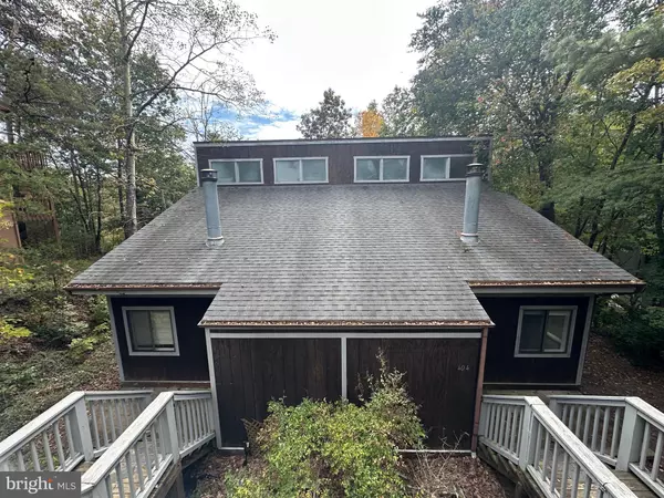 404 SPITZ LN #88 A & B, Basye, VA 22810