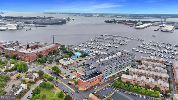 Baltimore, MD 21224,2702 LIGHTHOUSE POINT EAST #532