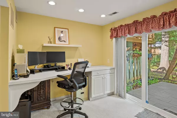 Columbia, MD 21044,12207 BARE BUSH PATH N