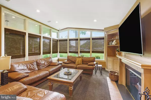 Baltimore, MD 21208,8402 TOPPING RD