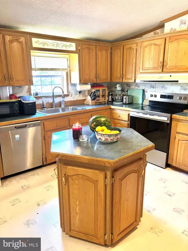 Richfield, PA 17086,13736 ROUTE 35