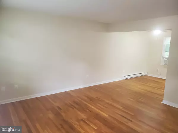 Front Royal, VA 22630,117-B SHENANDOAH AVE S