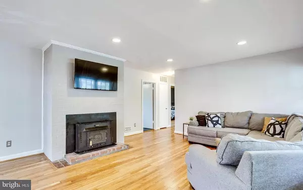 Hyattsville, MD 20782,6707 40TH AVE