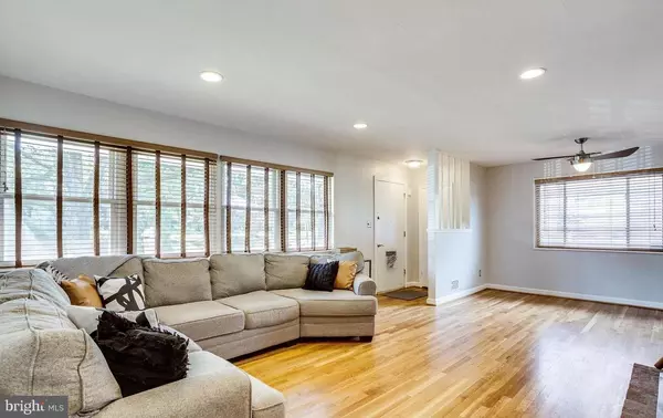 Hyattsville, MD 20782,6707 40TH AVE