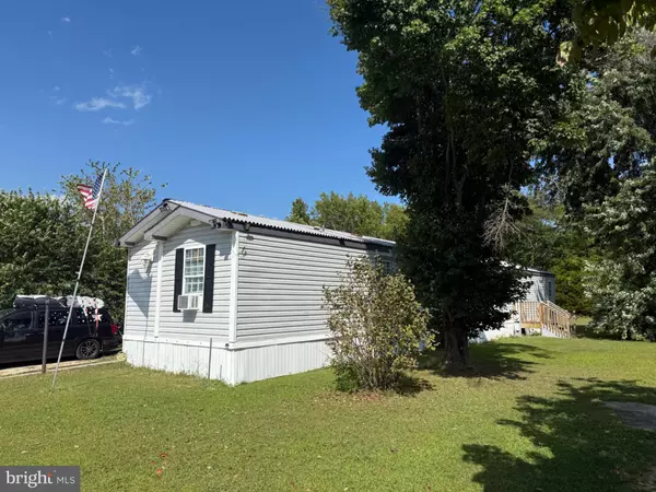 19 SUNSET BLVD, Southampton Twp, NJ 08088